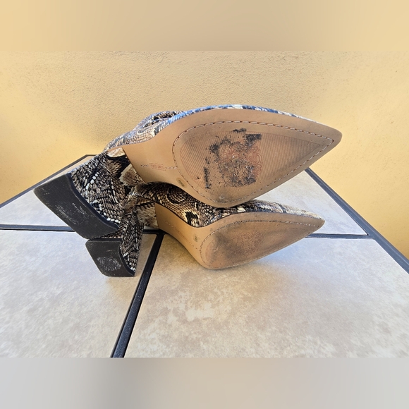 EUC Vince Camuto Snakeskin Slouchy Design Heeled Boots, 8.5M/39 - Picture 9 of 11